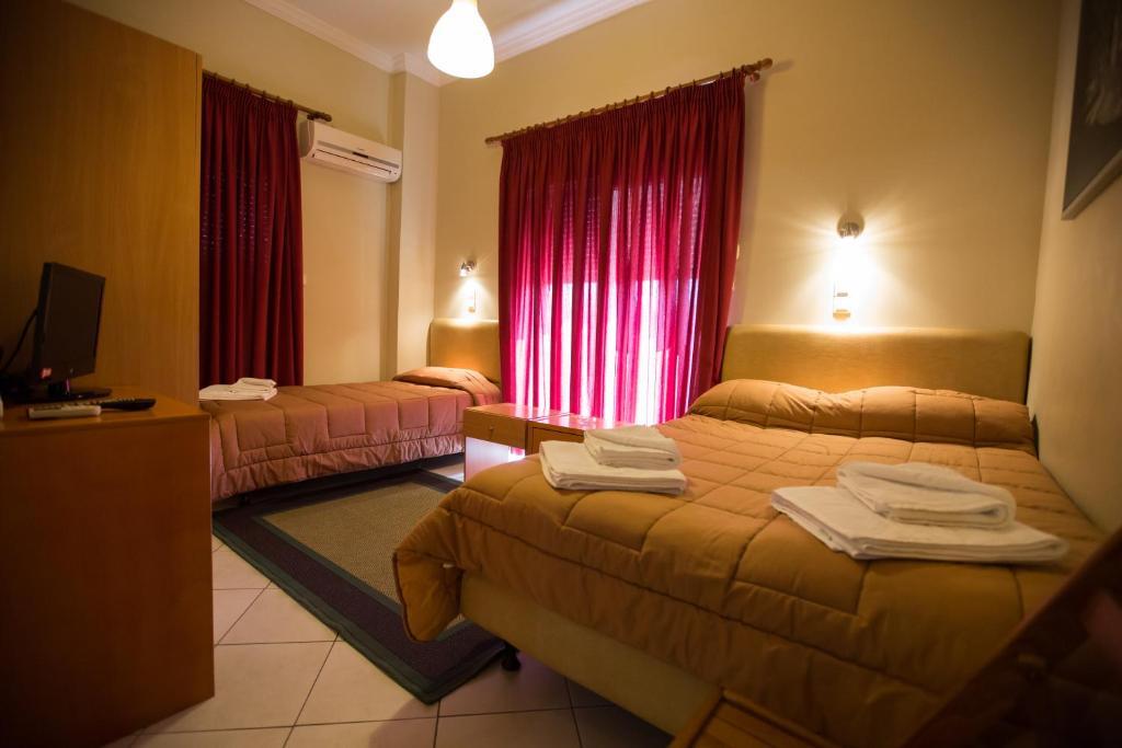 Hotel Niki Nafpaktos Chambre photo