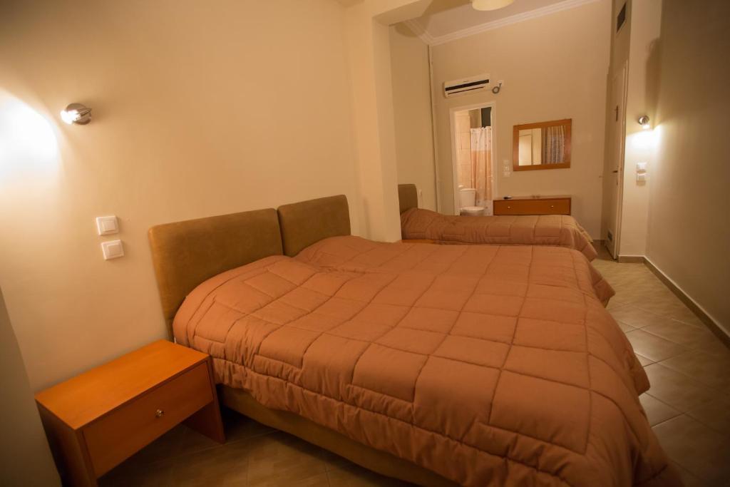 Hotel Niki Nafpaktos Chambre photo